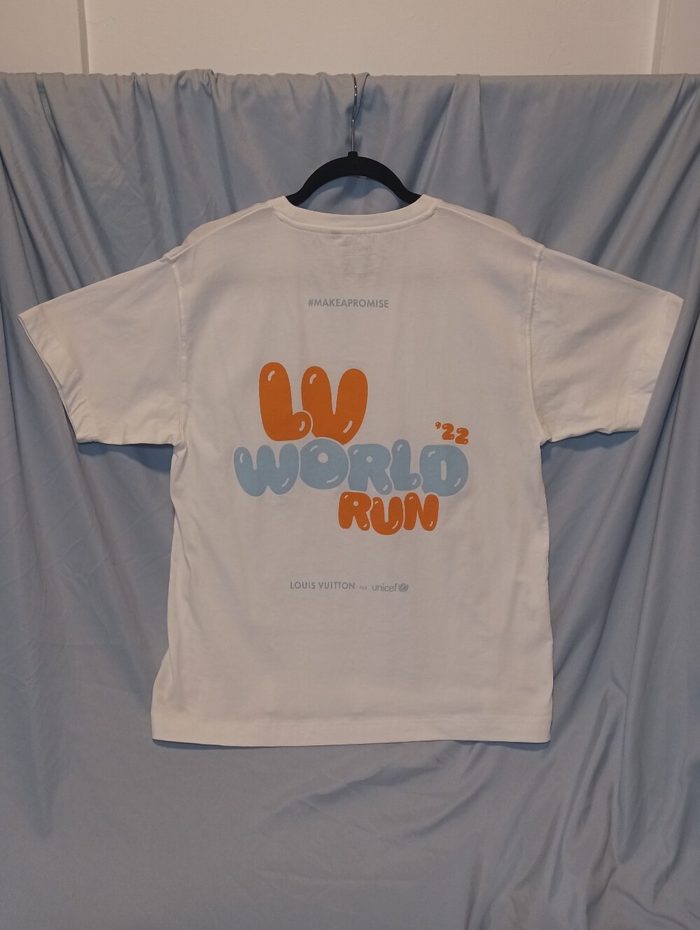 UNICEF LV World Run 22 White Graphic T-Shirt